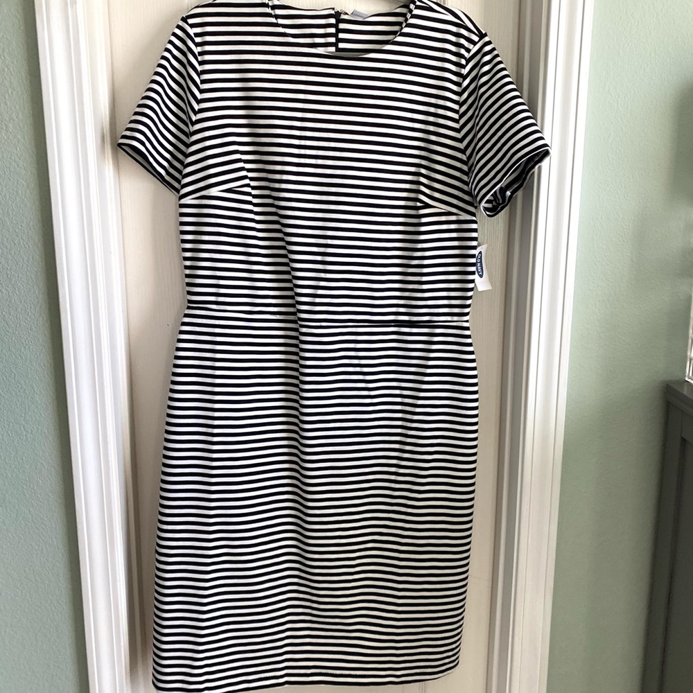 BNWT Old Navy dress